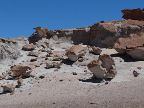 Campo-de-Piedra-Pomez1-1